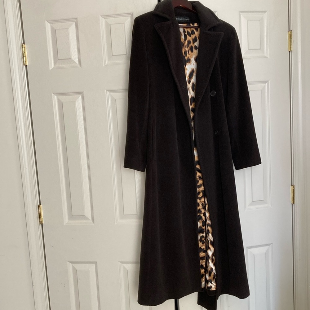 Gorgeous espresso Dana Buchman angora /wool wrap SZ 6 coat. EUC. Side pockets.